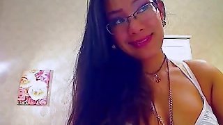 Hot Asian Babe on Web Cam